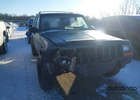 1999 Jeep Cherokee Classic/Sport from USA, damaged, VIN 1J4FF68S3XL656309
